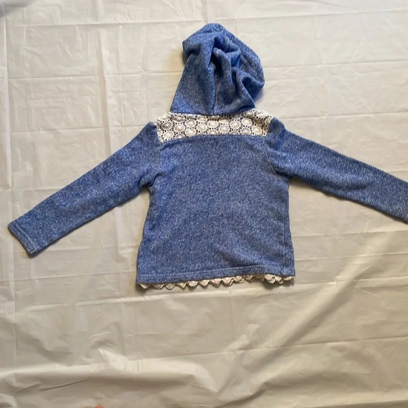 L.O.G.G girls blue sweater  size 4-6 - Picture 4 of 4